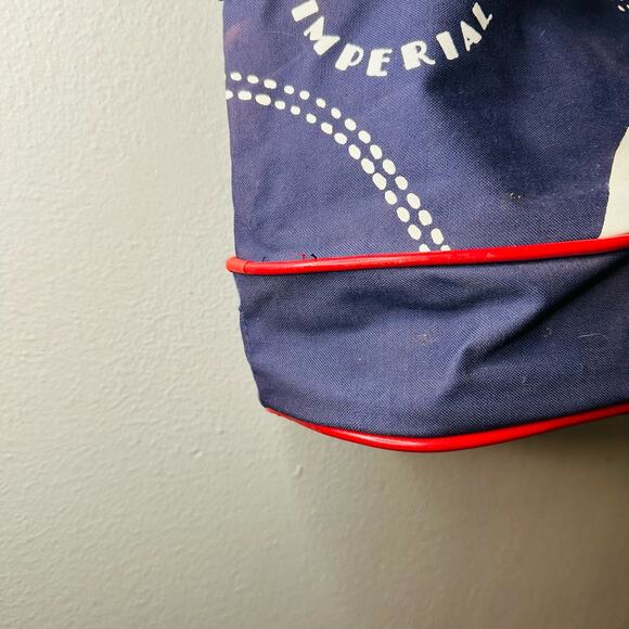 Vintage BIG SHOE BY IMPERIAL Blue Red White Shoe Detail Zip Up Gym Travel Bag - Picture 5 of 12